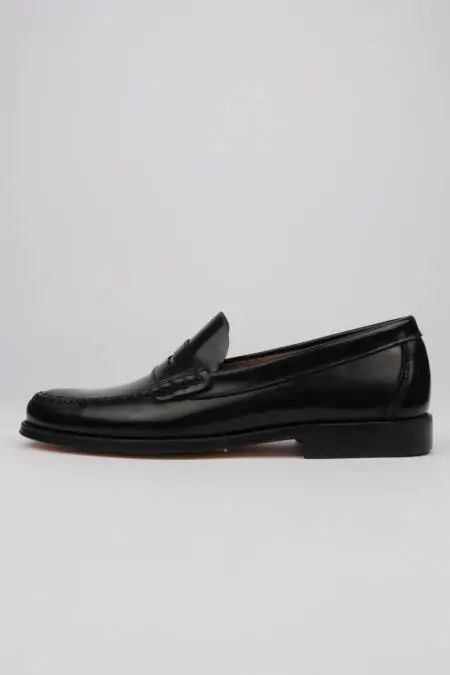 Castilian with leather black