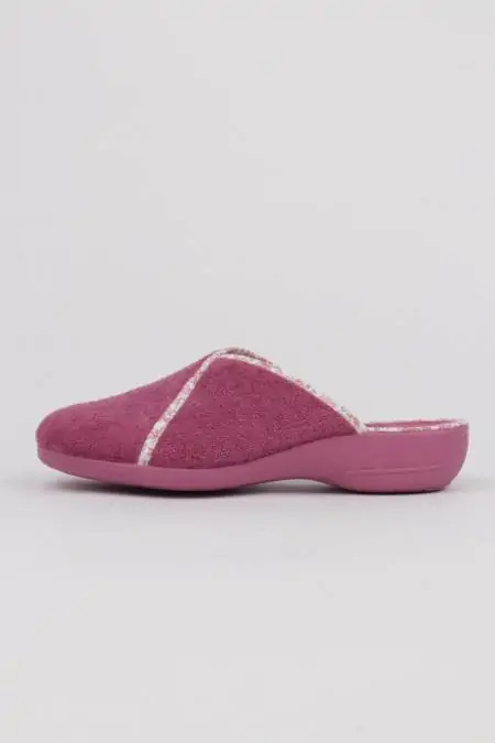 Zapatillas cuña color rosa...