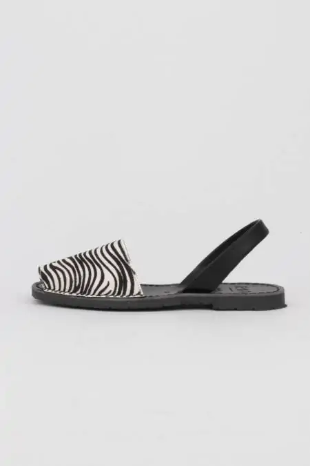 Ria Menorca zebra sandals