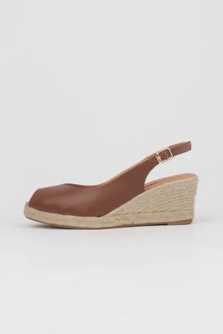 Sandalias de esparto...