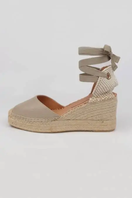 Alpargatas taupe cintas y...