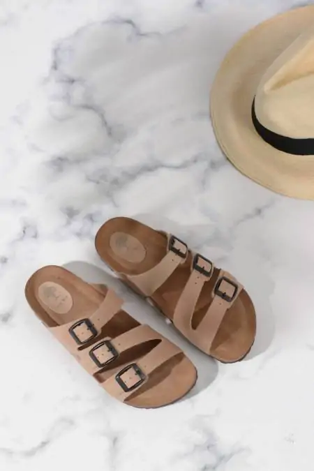 Chanclas Interbios tres...