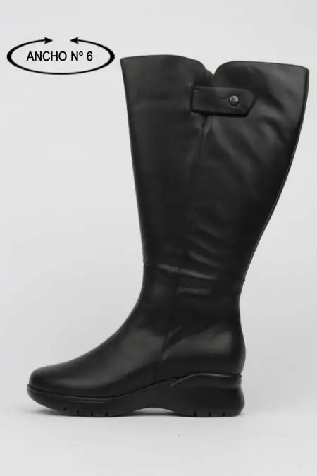 Wide leg XXXXL boots black...