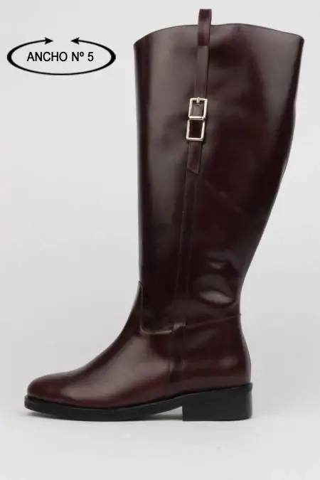 Flat high boots brown...