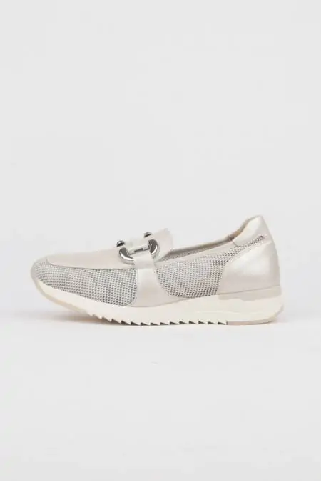 Woman sneakers white-off color