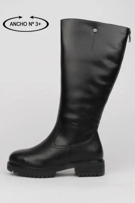 Flat high boots black leather