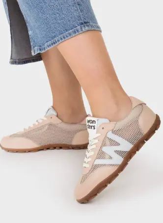 Woman mid-season shoes