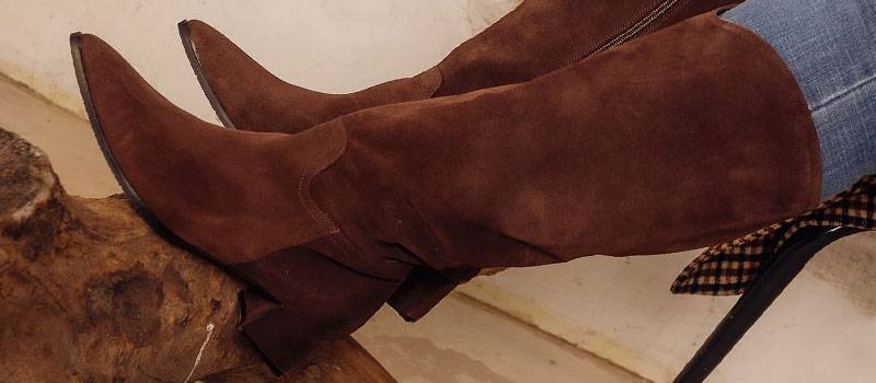 Calculator for wide leg high boots